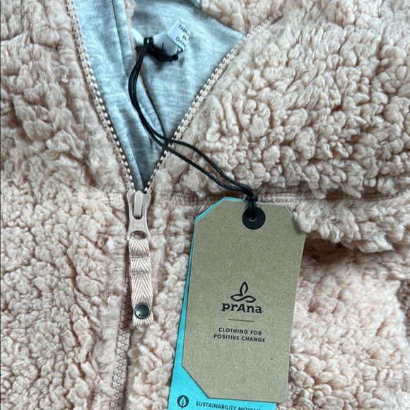 Women’s Prana Pink Puffer Vest Cozy and Stylish - Picture 2 of 3